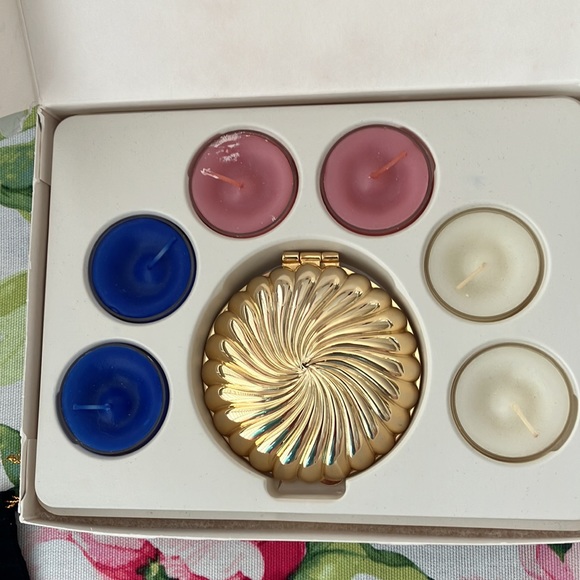 NIB PARTYLITE Traveling Tea Light Candle Set With Gold Candle Holder6 Tea Lights - Picture 2 of 7